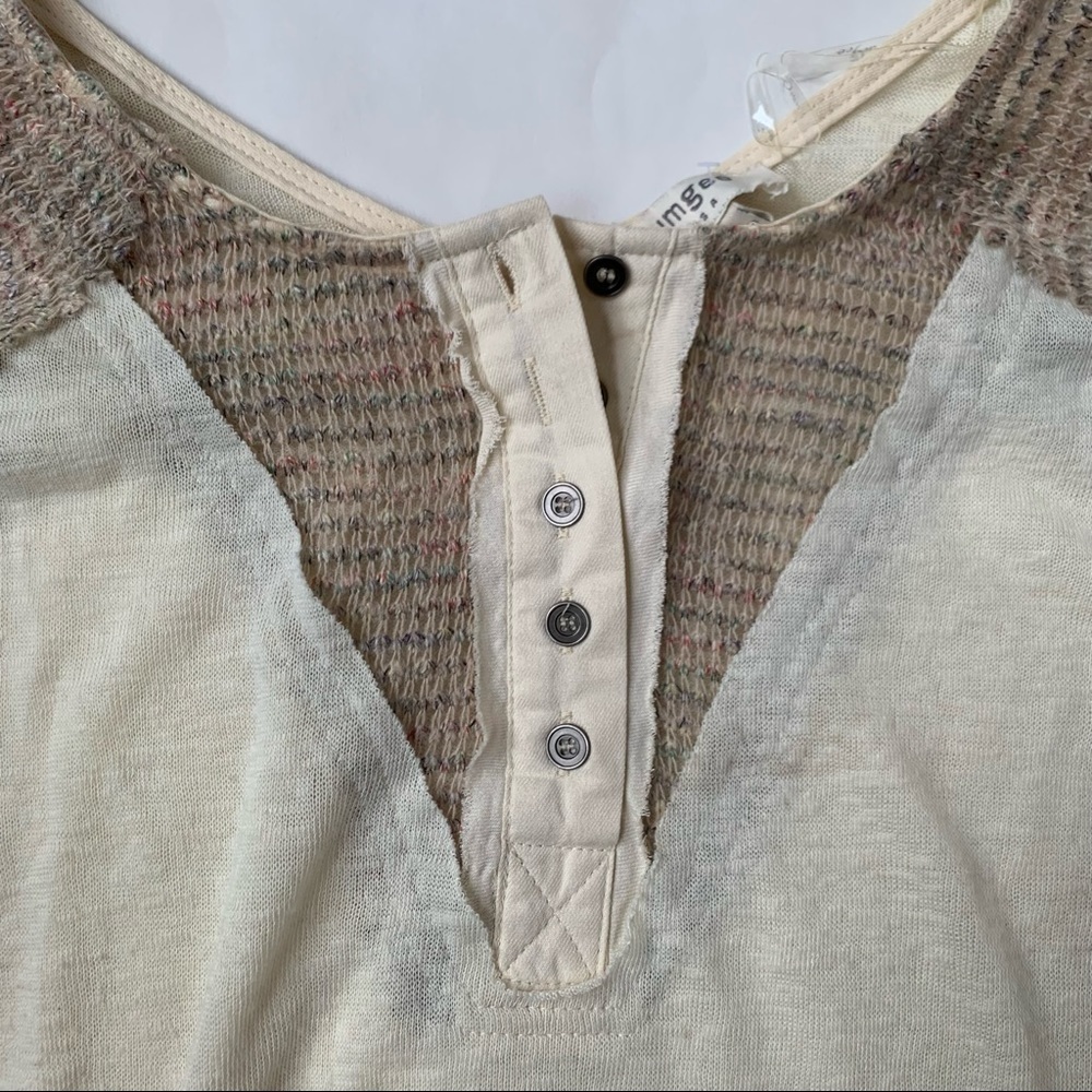 Umgee oatmeal/tan boho oversized embroidered bell sleeve henley style top size S - Picture 3 of 8